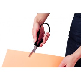 Nůžky s automatickým otvíráním