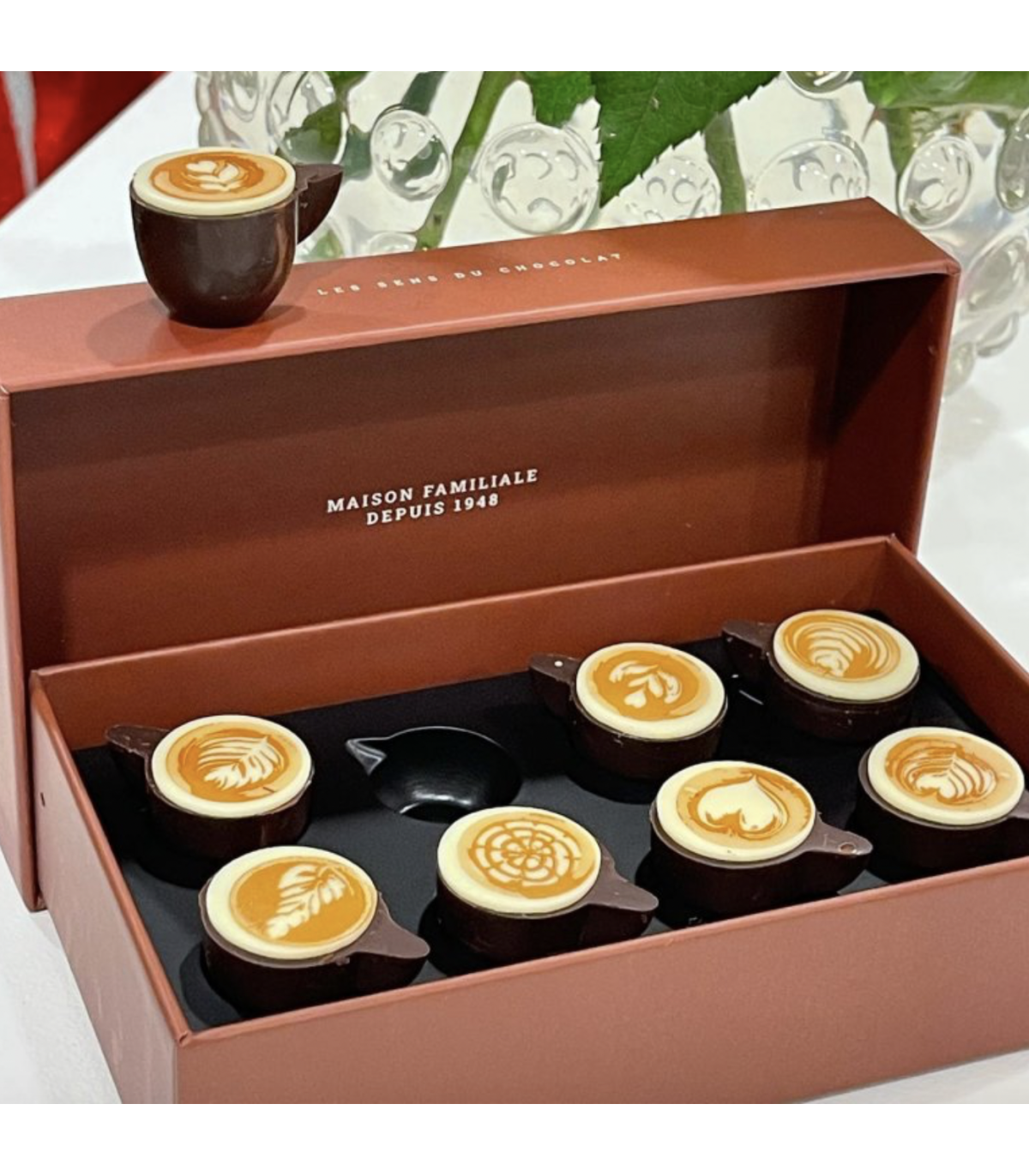 Pralinkové cappuccino v dárkové kazetě