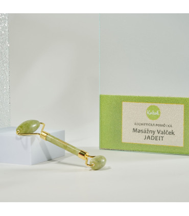 Jadeitový masážní váleček – zpevnění a omlazení pleti | Familium.cz